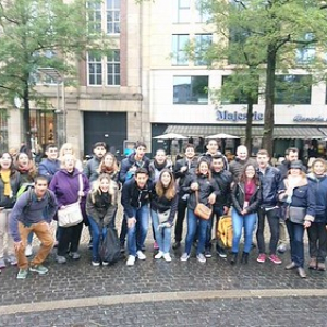 Los Tours Los Tours • <a style="font-size:0.8em;" href="http://www.flickr.com/photos/96122682@N08/28748365138/" target="_blank">View on Flickr</a>