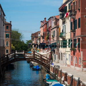 • <a style="font-size:0.8em;" href="http://www.flickr.com/photos/96122682@N08/37910931456/" target="_blank">View on Flickr</a>