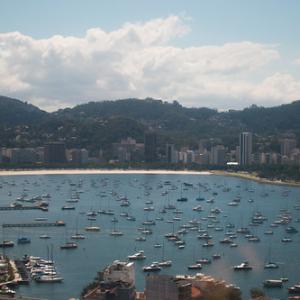 • <a style="font-size:0.8em;" href="http://www.flickr.com/photos/96122682@N08/37287740544/" target="_blank">View on Flickr</a>