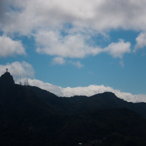 O Corcovado • <a style="font-size:0.8em;" href="http://www.flickr.com/photos/96122682@N08/37287738704/" target="_blank">View on Flickr</a>