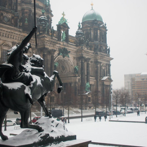 • <a style="font-size:0.8em;" href="http://www.flickr.com/photos/96122682@N08/37958269636/" target="_blank">View on Flickr</a>