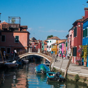 Burano Burano • <a style="font-size:0.8em;" href="http://www.flickr.com/photos/96122682@N08/24113366848/" target="_blank">View on Flickr</a>