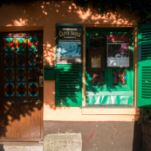 A este cabaret venía Picasso a pedir un almuerzo gratis a cambio de un dibujo, cuando tan sólo era Pablito A este cabaret venía Picasso a pedir un almuerzo gratis a cambio de un dibujo, cuando tan sólo era Pablito • <a style="font-size:0.8em;" href="http://www.flickr.com/photos/96122682@N08/26189729809/" target="_blank">View on Flickr</a>