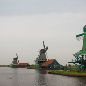 Zaanse Schans Zaanse Schans • <a style="font-size:0.8em;" href="http://www.flickr.com/photos/96122682@N08/24113203788/" target="_blank">View on Flickr</a>