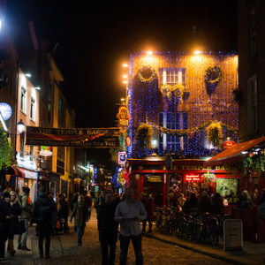Temple Bar Temple Bar • <a style="font-size:0.8em;" href="http://www.flickr.com/photos/96122682@N08/37288468984/" target="_blank">View on Flickr</a>