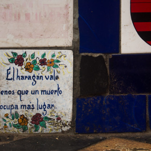 De si las paredes hablaran... De si las paredes hablaran... • <a style="font-size:0.8em;" href="http://www.flickr.com/photos/96122682@N08/37287674104/" target="_blank">View on Flickr</a>