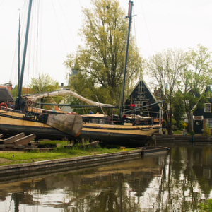 Edam Edam • <a style="font-size:0.8em;" href="http://www.flickr.com/photos/96122682@N08/37933397852/" target="_blank">View on Flickr</a>