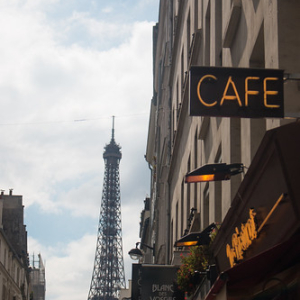 Desde cualquier lugar, una montaña de hierro, destinada a estar ahi por tan solo 20 años, se asoma hace ya más de 120... Desde cualquier lugar, una montaña de hierro, destinada a estar ahi por tan solo 20 años, se asoma hace ya más de 120... • <a style="font-size:0.8em;" href="http://www.flickr.com/photos/96122682@N08/37911922146/" target="_blank">View on Flickr</a>