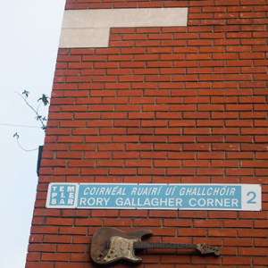 • <a style="font-size:0.8em;" href="http://www.flickr.com/photos/96122682@N08/37967107592/" target="_blank">View on Flickr</a>