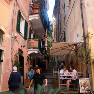 Monterosso • <a style="font-size:0.8em;" href="http://www.flickr.com/photos/96122682@N08/37933940692/" target="_blank">View on Flickr</a>