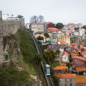 Oporto Oporto • <a style="font-size:0.8em;" href="http://www.flickr.com/photos/96122682@N08/37960253056/" target="_blank">View on Flickr</a>