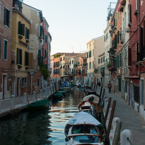 • <a style="font-size:0.8em;" href="http://www.flickr.com/photos/96122682@N08/37964274021/" target="_blank">View on Flickr</a>