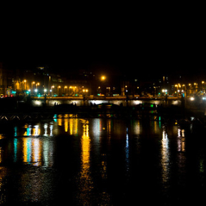 El río Liffey El río Liffey • <a style="font-size:0.8em;" href="http://www.flickr.com/photos/96122682@N08/24146013208/" target="_blank">View on Flickr</a>