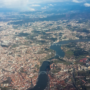 Oporto Oporto • <a style="font-size:0.8em;" href="http://www.flickr.com/photos/96122682@N08/38013301491/" target="_blank">View on Flickr</a>