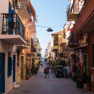 Chania Chania • <a style="font-size:0.8em;" href="http://www.flickr.com/photos/96122682@N08/37970186326/" target="_blank">View on Flickr</a>