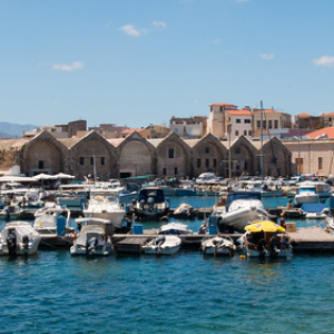 Puerto veneciano de Chania Puerto veneciano de Chania • <a style="font-size:0.8em;" href="http://www.flickr.com/photos/96122682@N08/37970224286/" target="_blank">View on Flickr</a>