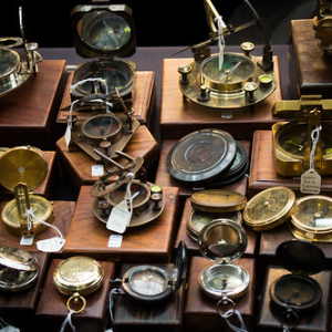 Herramientas para viajeros que buscan el camino Herramientas para viajeros que buscan el camino • <a style="font-size:0.8em;" href="http://www.flickr.com/photos/96122682@N08/37997228331/" target="_blank">View on Flickr</a>