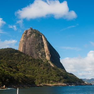 Pao de Açucar Pao de Açucar • <a style="font-size:0.8em;" href="http://www.flickr.com/photos/96122682@N08/24145393398/" target="_blank">View on Flickr</a>