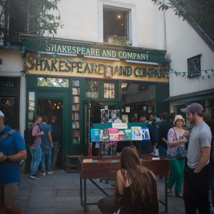 Para quedarse ahi por siempre... las casas de la sabiduría, una de las más emblemáticas. Como no pensar también en aquella historia de amor antes del atardecer... Para quedarse ahi por siempre... las casas de la sabiduría, una de las más emblemáticas. Como no pensar también en aquella historia de amor antes del atardecer... • <a style="font-size:0.8em;" href="http://www.flickr.com/photos/96122682@N08/37911881966/" target="_blank">View on Flickr</a>