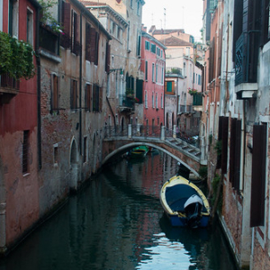 • <a style="font-size:0.8em;" href="http://www.flickr.com/photos/96122682@N08/37964269401/" target="_blank">View on Flickr</a>