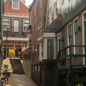 Volendam Volendam • <a style="font-size:0.8em;" href="http://www.flickr.com/photos/96122682@N08/37254542824/" target="_blank">View on Flickr</a>