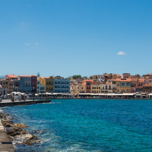 Puerto veneciano de Chania • <a style="font-size:0.8em;" href="http://www.flickr.com/photos/96122682@N08/37314673744/" target="_blank">View on Flickr</a>