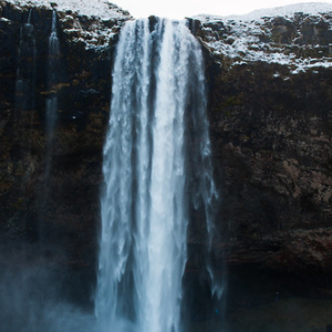 Seljalandsfoss Seljalandsfoss • <a style="font-size:0.8em;" href="http://www.flickr.com/photos/96122682@N08/38392632632/" target="_blank">View on Flickr</a>