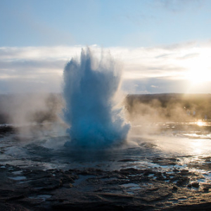 Geyser Strokkur Geyser Strokkur • <a style="font-size:0.8em;" href="http://www.flickr.com/photos/96122682@N08/38392676242/" target="_blank">View on Flickr</a>