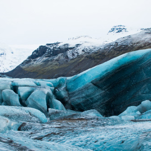 Glaciar Vatnajökull • <a style="font-size:0.8em;" href="http://www.flickr.com/photos/96122682@N08/37709233434/" target="_blank">View on Flickr</a>