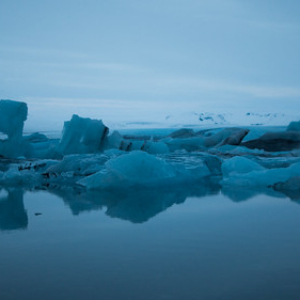 Jökulsárlón o Glacier Lagoon Jökulsárlón o Glacier Lagoon • <a style="font-size:0.8em;" href="http://www.flickr.com/photos/96122682@N08/38392555402/" target="_blank">View on Flickr</a>