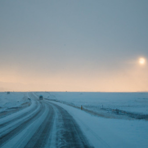 La Hringvegur es la primera carretera de Islandia, la ruta circular • <a style="font-size:0.8em;" href="http://www.flickr.com/photos/96122682@N08/38392638152/" target="_blank">View on Flickr</a>
