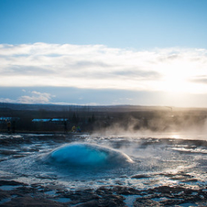 Geysir Geysir • <a style="font-size:0.8em;" href="http://www.flickr.com/photos/96122682@N08/38368208426/" target="_blank">View on Flickr</a>