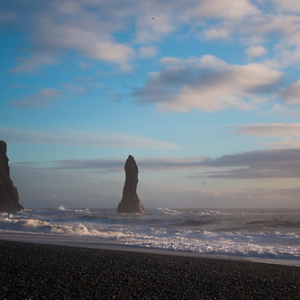 Vik Vik • <a style="font-size:0.8em;" href="http://www.flickr.com/photos/96122682@N08/24552872478/" target="_blank">View on Flickr</a>