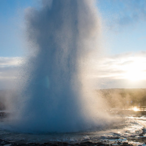 Geyser Strokkur Geyser Strokkur • <a style="font-size:0.8em;" href="http://www.flickr.com/photos/96122682@N08/38392674752/" target="_blank">View on Flickr</a>