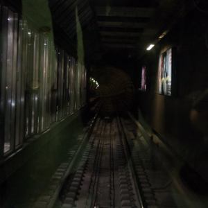 Los metros andan solos y uno juega a ser el conductor Los metros andan solos y uno juega a ser el conductor • <a style="font-size:0.8em;" href="http://www.flickr.com/photos/96122682@N08/38307575255/" target="_blank">View on Flickr</a>