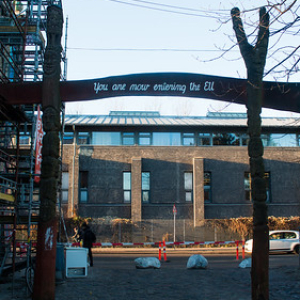 Al irete de Cristiania el cartel informa: Estás entrando en la EU Al irete de Cristiania el cartel informa: Estás entrando en la EU • <a style="font-size:0.8em;" href="http://www.flickr.com/photos/96122682@N08/39156217442/" target="_blank">View on Flickr</a>