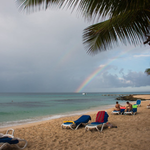 Arco Iris en Bayahibe • <a style="font-size:0.8em;" href="http://www.flickr.com/photos/96122682@N08/40020334562/" target="_blank">View on Flickr</a>